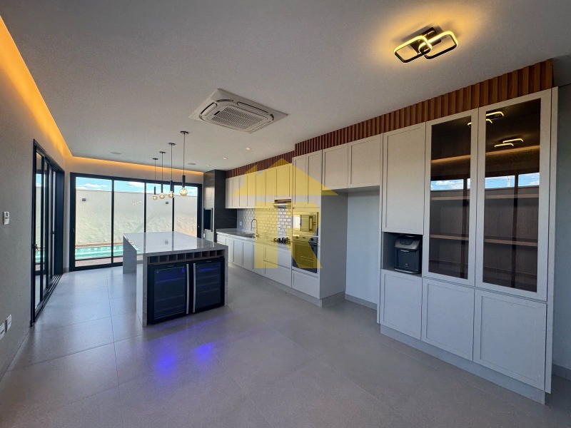 Casa de Condomínio com 3 quartos à venda, 186m² — foto 12 de 25