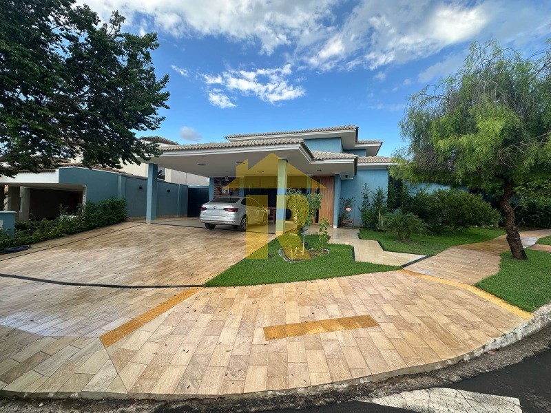 Casa de Condomínio com 3 quartos à venda, 340m² — foto 1 de 31