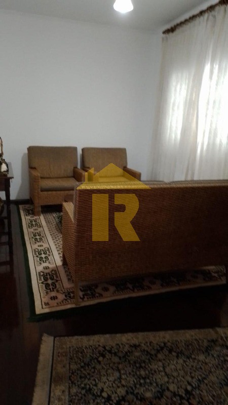Casa com 3 quartos à venda, 268m² — foto 4 de 40