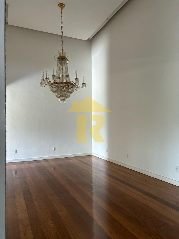 Casa de Condomínio com 3 quartos à venda, 315m² — foto 18 de 29