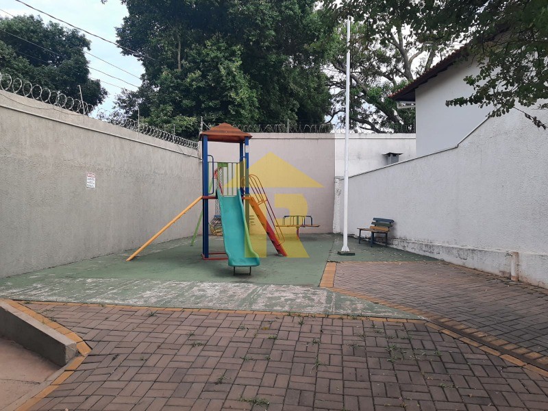 Casa de Condomínio com 3 quartos à venda, 160m² — foto 27 de 28