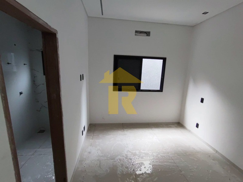 Casa de Condomínio com 3 quartos à venda e aluguel, 240m² — foto 9 de 12