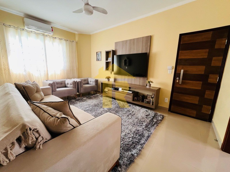 Casa com 2 quartos à venda, 115m² — foto 3 de 17