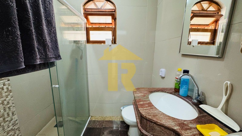 Casa com 3 quartos à venda, 272m² — foto 6 de 15