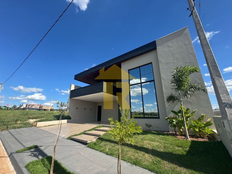 Casa de Condomínio com 3 quartos à venda, 186m² — foto 3 de 25