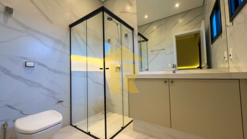 Casa de Condomínio com 3 quartos à venda, 223m² — foto 14 de 23