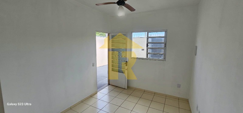Casa com 2 quartos à venda e aluguel, 60m² — foto 6 de 21