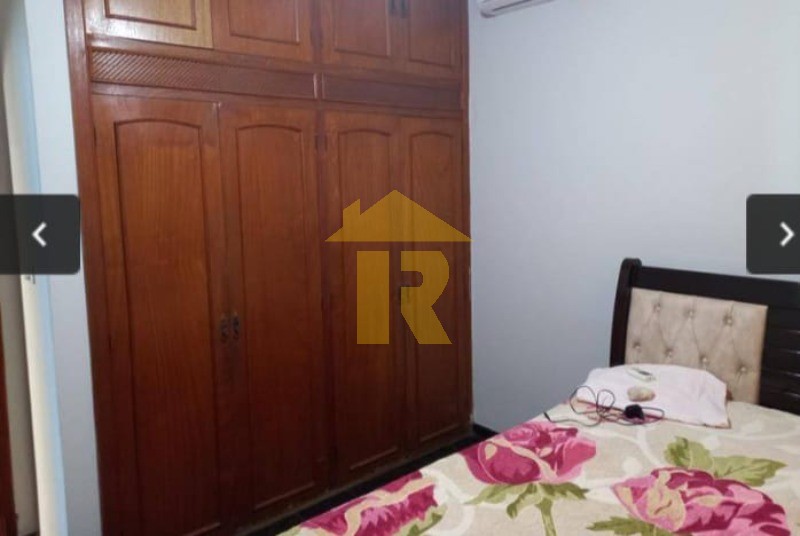 Casa com 3 quartos à venda, 330m² — foto 15 de 22