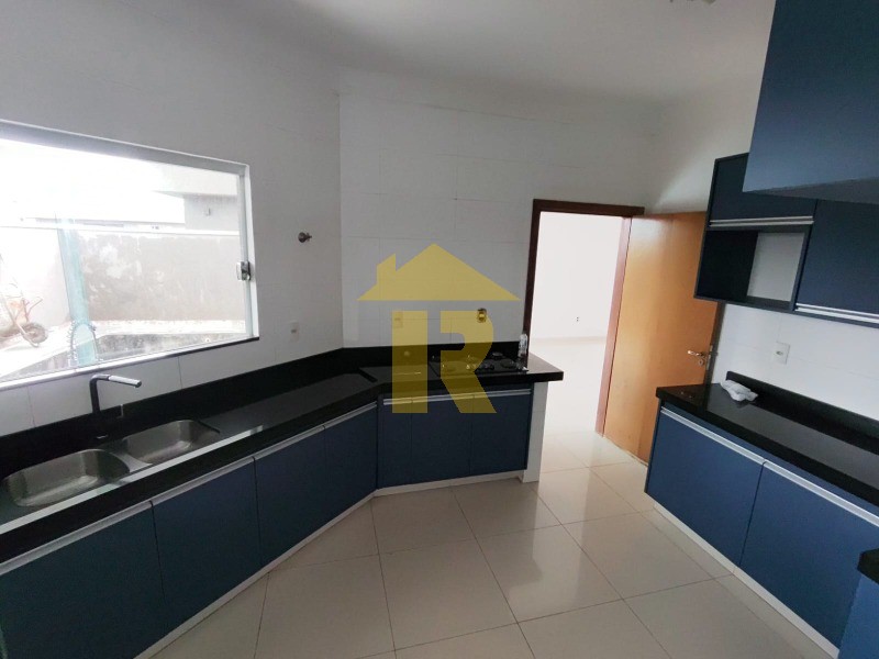 Casa de Condomínio com 3 quartos à venda e aluguel, 160m² — foto 6 de 10