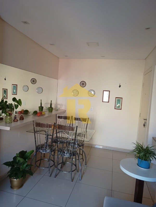 Apartamento com 3 quartos à venda, 63m² — foto 3 de 25