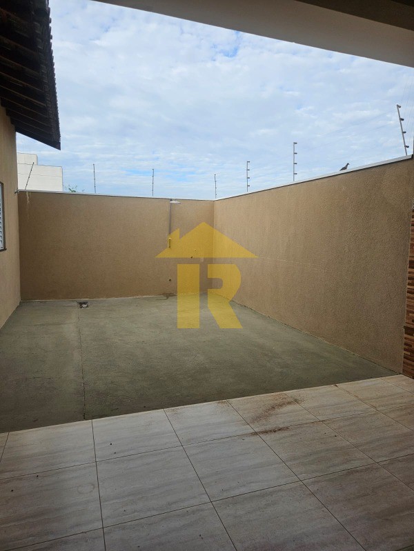 Casa com 3 quartos à venda, 131m² — foto 13 de 14