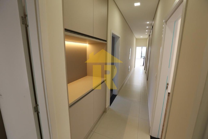 Casa de Condomínio com 4 quartos à venda e aluguel, 378m² — foto 28 de 48