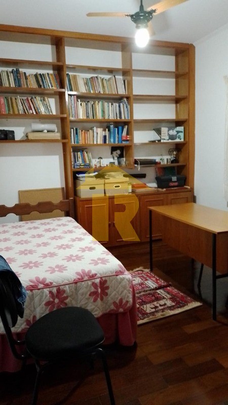 Casa com 3 quartos à venda, 268m² — foto 23 de 40
