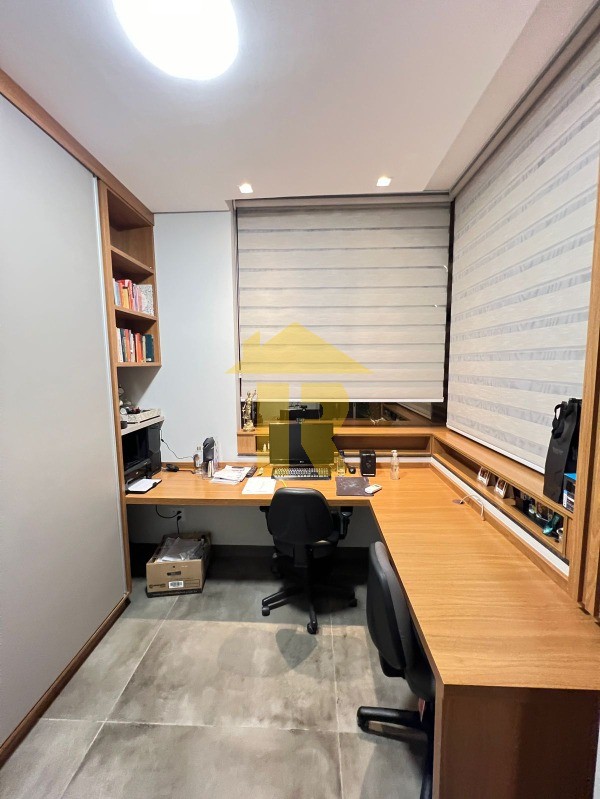 Casa de Condomínio com 4 quartos à venda, 380m² — foto 9 de 22
