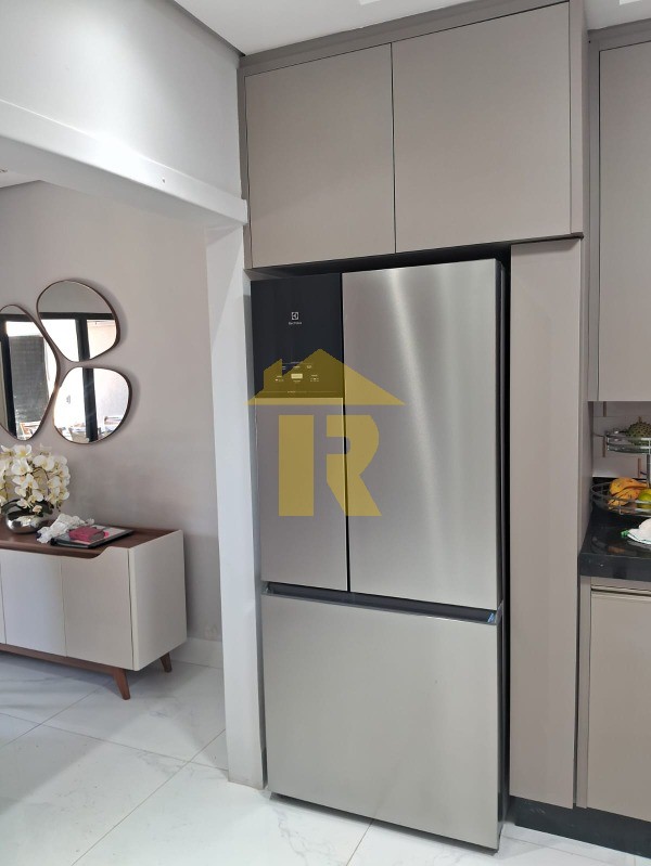 Casa com 3 quartos à venda, 180m² — foto 50 de 51