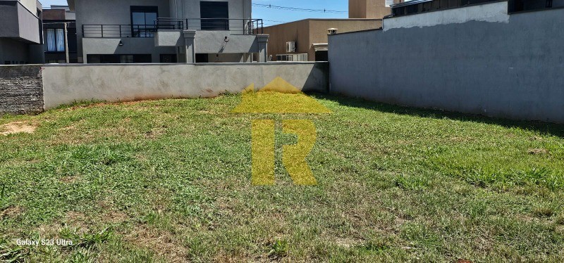 Terreno / Lote / Condomínio  à venda, 360m² — foto 3 de 17
