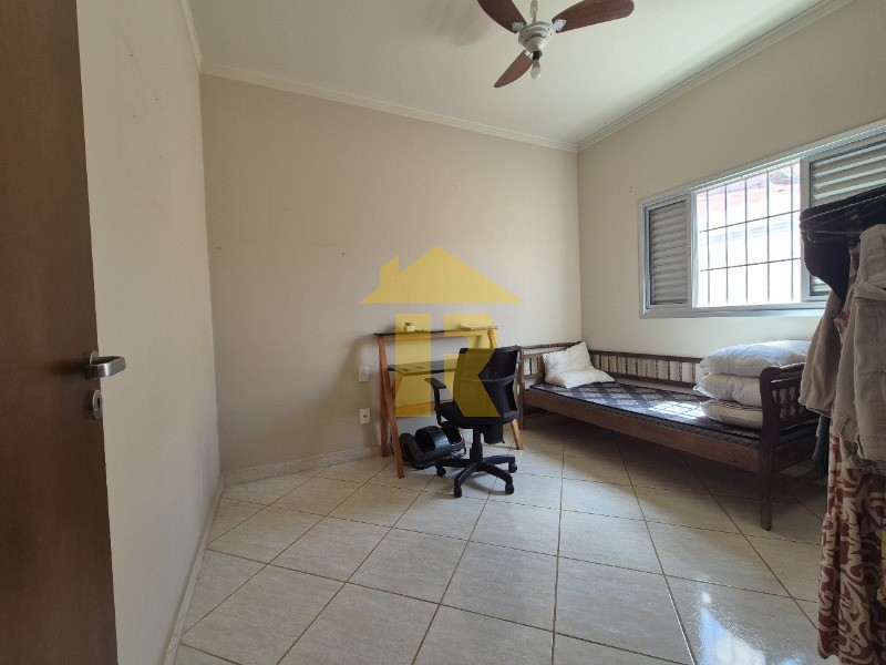 Casa com 2 quartos à venda, 175m² — foto 5 de 10