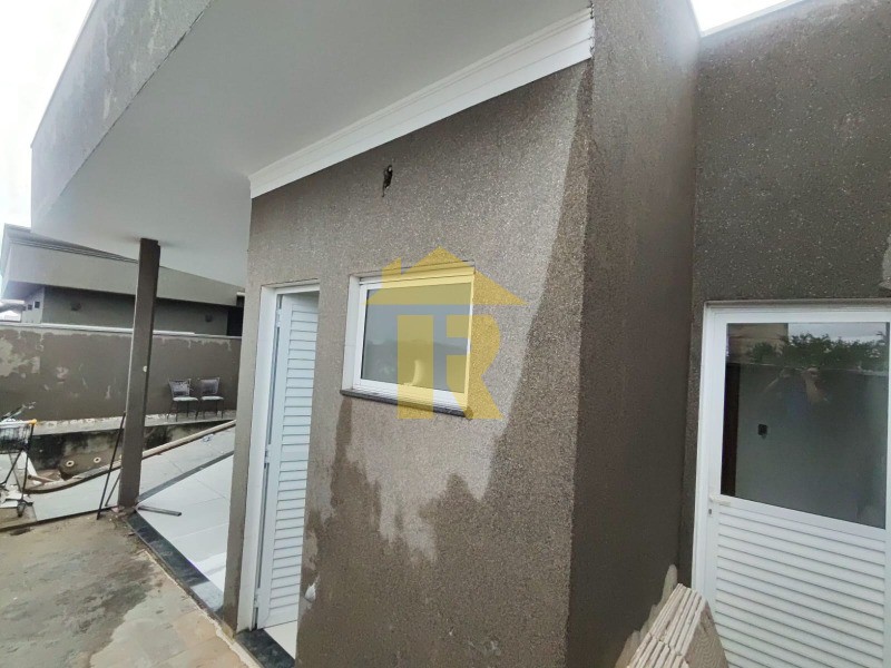 Casa de Condomínio com 3 quartos à venda e aluguel, 160m² — foto 3 de 10