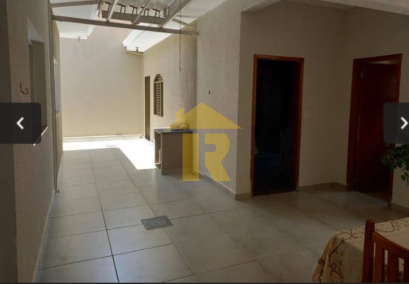 Casa com 3 quartos à venda, 330m² — foto 10 de 22
