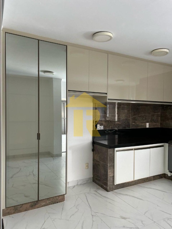 Casa de Condomínio com 3 quartos à venda, 315m² — foto 22 de 29