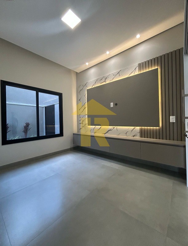 Casa de Condomínio com 4 quartos à venda, 241m² — foto 4 de 16