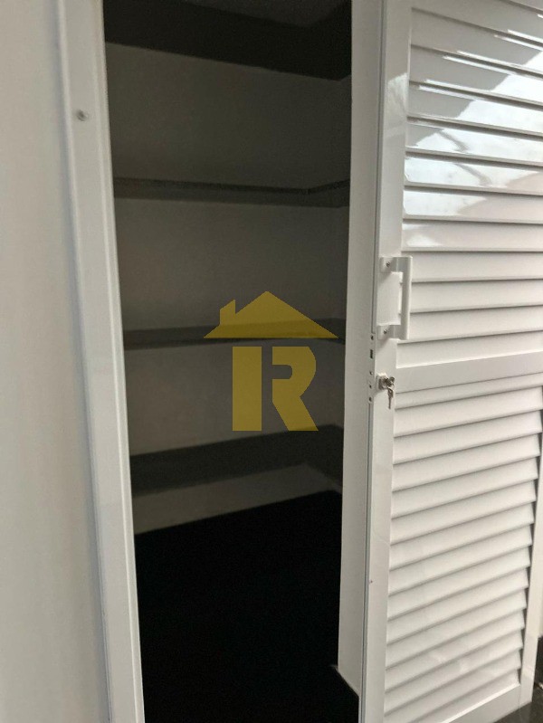 Casa de Condomínio com 3 quartos à venda, 315m² — foto 17 de 29