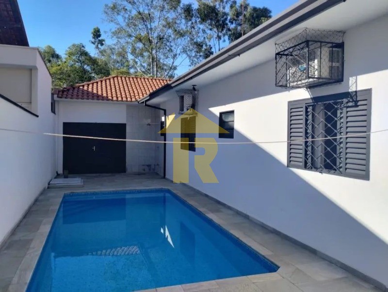 Casa com 3 quartos à venda, 268m² — foto 19 de 40