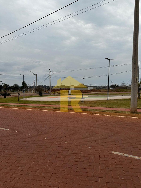 Terreno / Lote / Condomínio  à venda, 200m² — foto 9 de 10