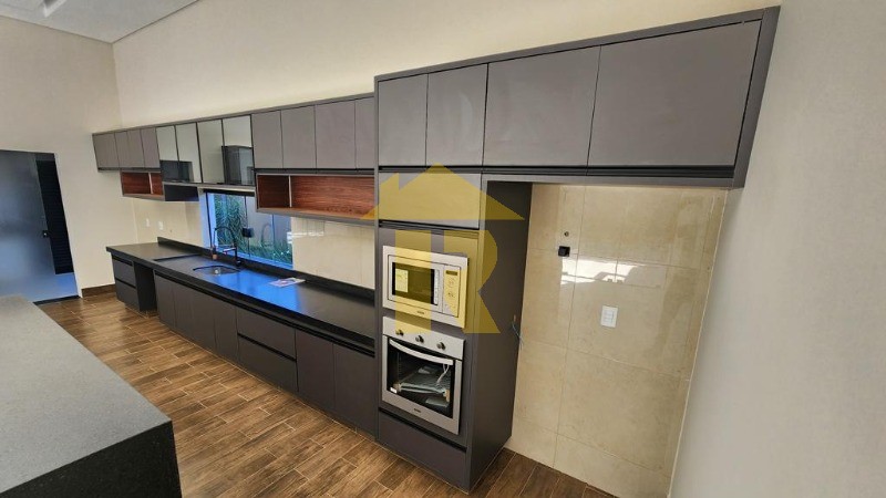 Casa de Condomínio com 4 quartos à venda e aluguel, 378m² — foto 11 de 48