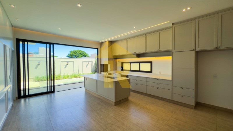Casa de Condomínio com 3 quartos à venda, 223m² — foto 17 de 23