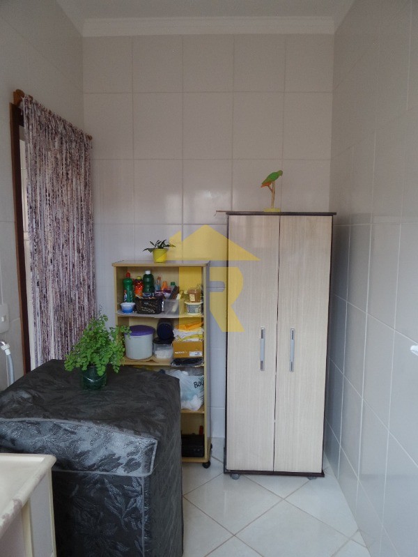 Casa com 2 quartos à venda, 175m² — foto 10 de 10