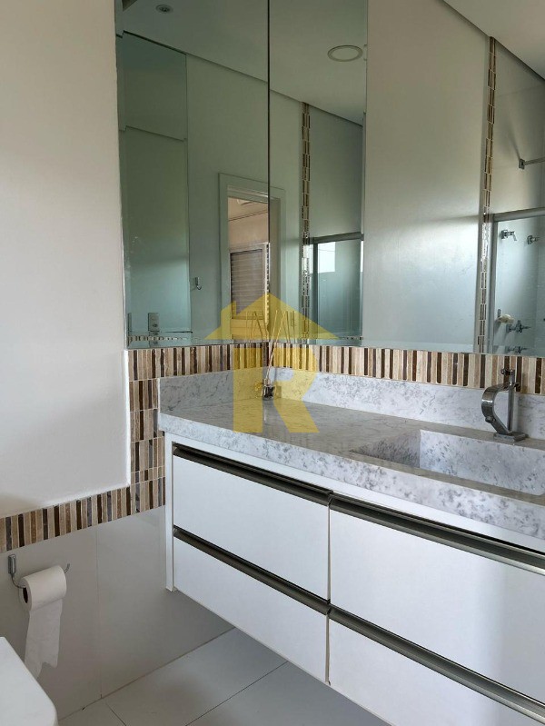 Casa de Condomínio com 3 quartos à venda, 315m² — foto 13 de 29