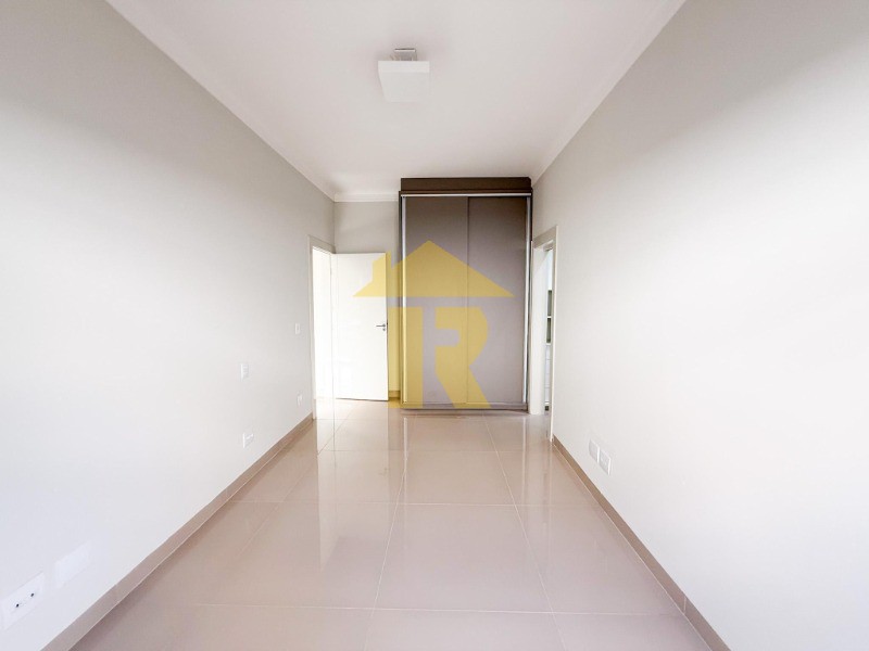 Casa de Condomínio com 3 quartos à venda, 270m² — foto 32 de 38