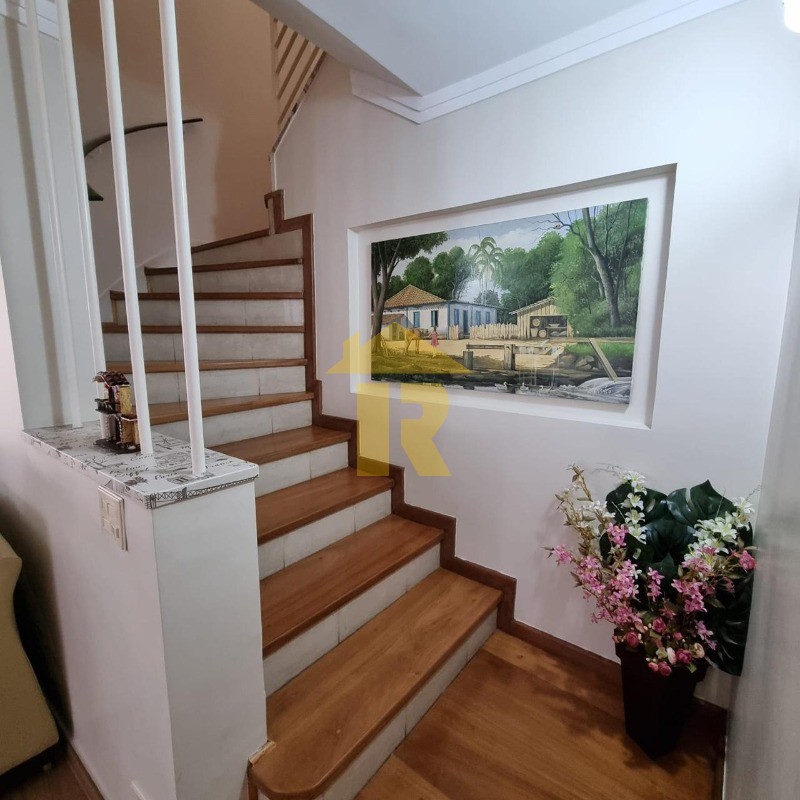 Casa com 3 quartos à venda, 275m² — foto 7 de 38