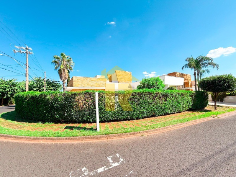 Casa de Condomínio com 3 quartos à venda, 270m² — foto 5 de 38