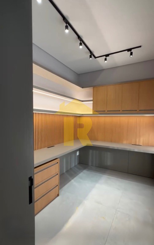 Casa de Condomínio com 4 quartos à venda, 316m² — foto 7 de 25