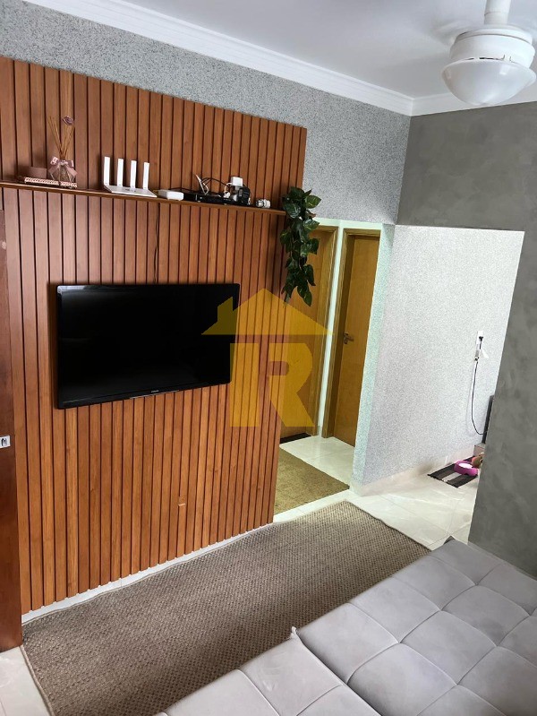 Casa com 3 quartos à venda, 184m² — foto 10 de 25