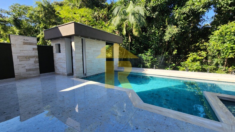Casa com 5 quartos à venda, 384m² — foto 22 de 61