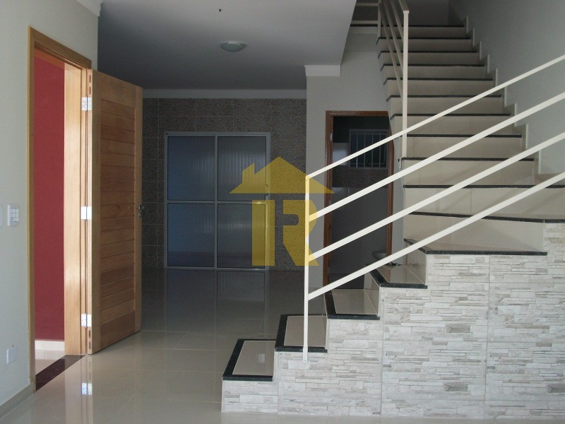 Casa com 3 quartos à venda, 156m² — foto 1 de 16