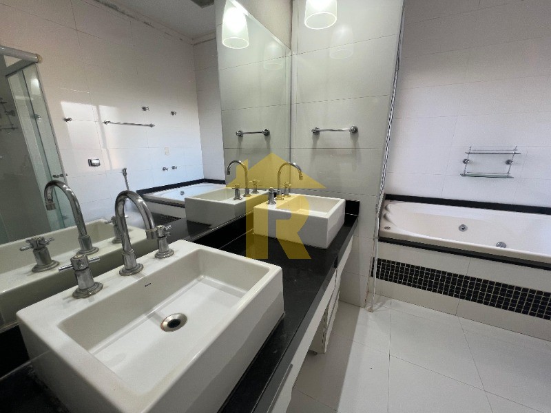 Casa de Condomínio com 4 quartos à venda e aluguel, 268m² — foto 26 de 34