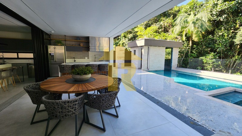 Casa com 5 quartos à venda, 384m² — foto 20 de 61