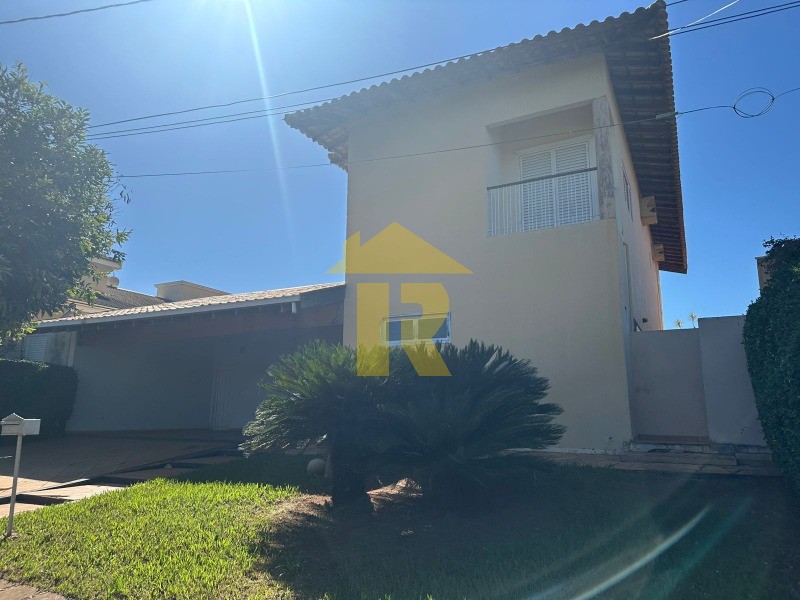 Casa de Condomínio com 3 quartos à venda, 300m² — foto 4 de 28