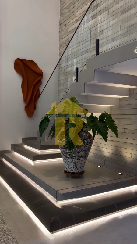 Casa de Condomínio com 4 quartos à venda, 316m² — foto 4 de 25