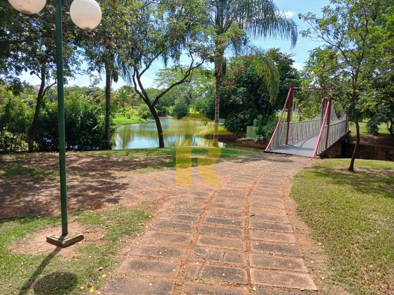 Terreno / Lote / Condomínio  à venda, 600m² — foto 10 de 13