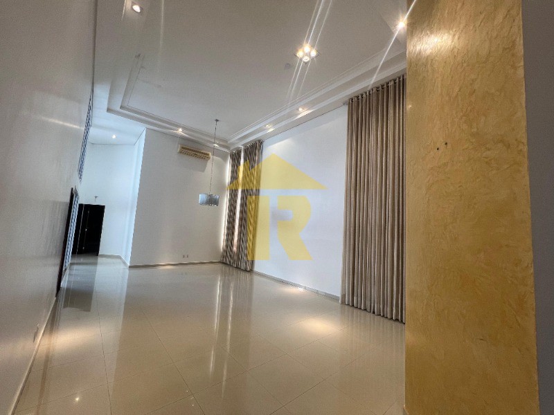 Casa de Condomínio com 4 quartos à venda e aluguel, 268m² — foto 5 de 34