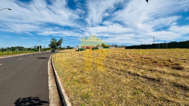 Terreno / Lote / Condomínio  à venda, 451m² — foto 15 de 17