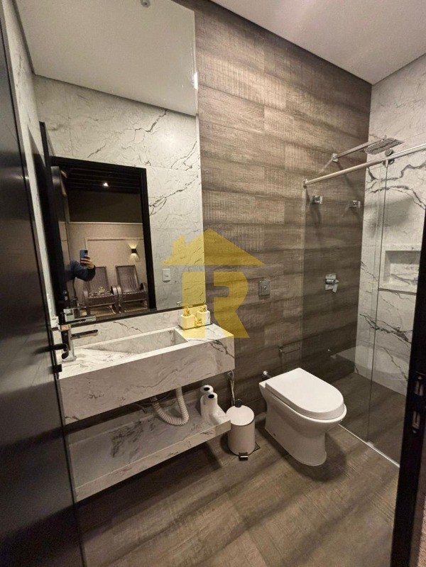 Casa de Condomínio com 4 quartos à venda, 290m² — foto 17 de 46