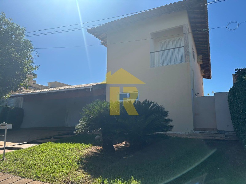 Casa de Condomínio com 3 quartos à venda, 300m² — foto 3 de 28
