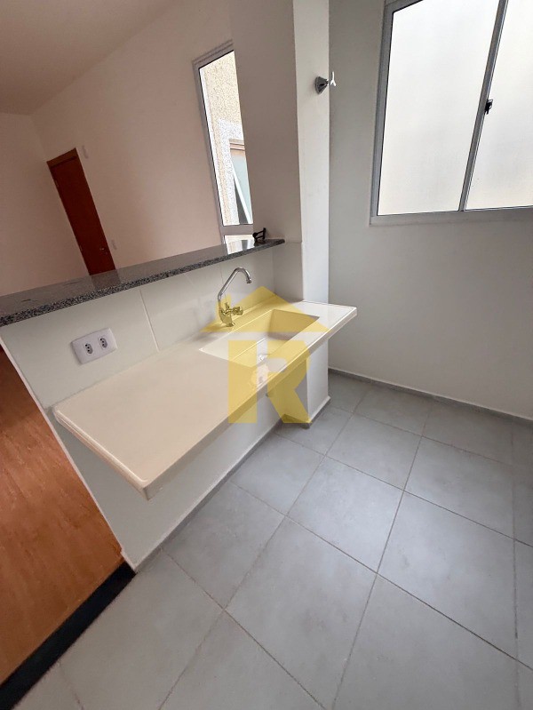Apartamento com 2 quartos à venda e aluguel, 39m² — foto 4 de 14