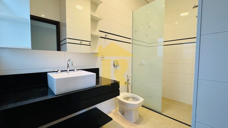 Casa de Condomínio com 3 quartos à venda, 220m² — foto 33 de 40